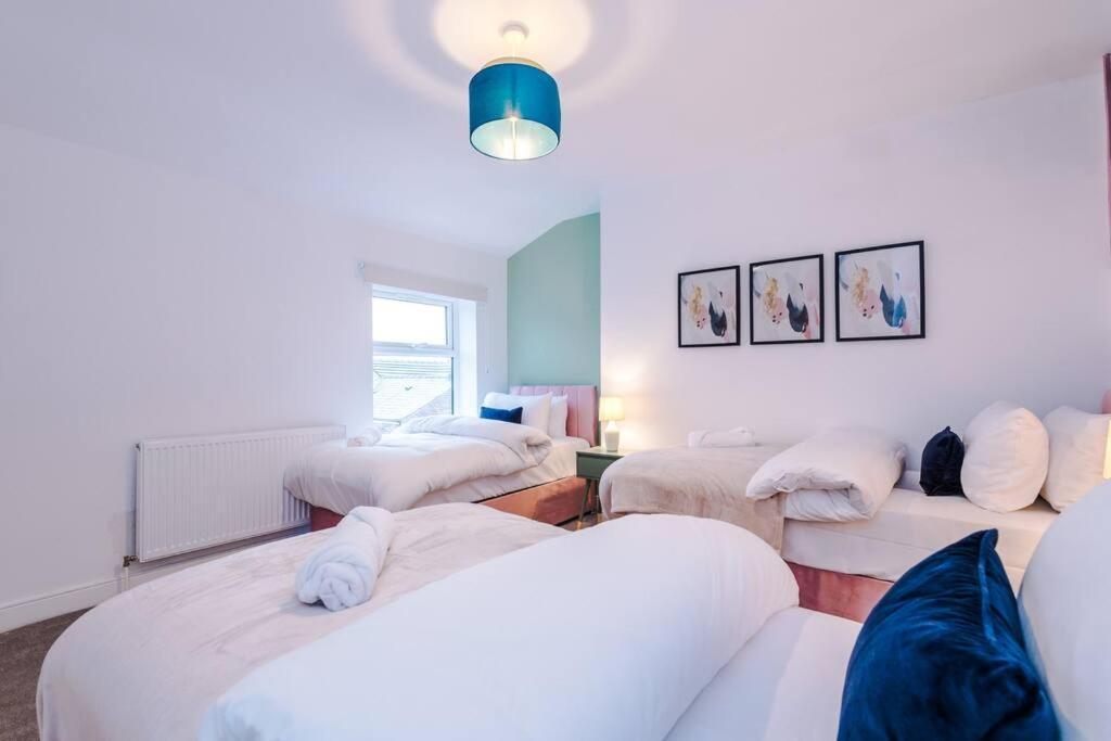 Villa 5 Bed Salford Sanctuary Retreat Manchester Esterno foto